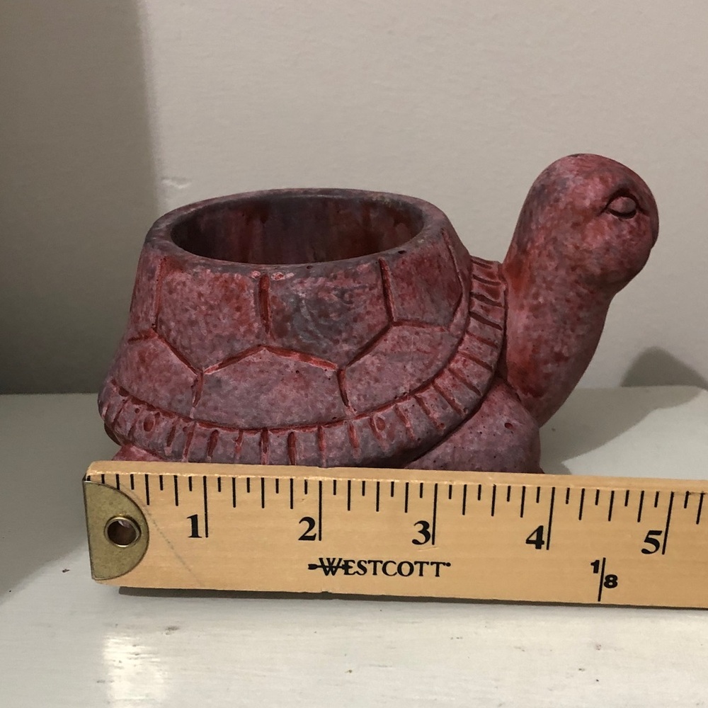 Red Turtle Planter - Picture 5 of 6